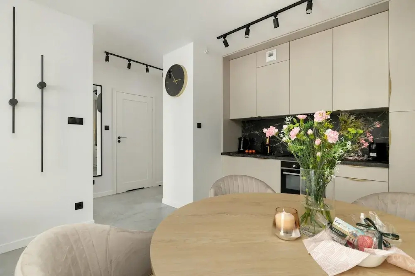 Apartment in Dziwnow by River and Beach