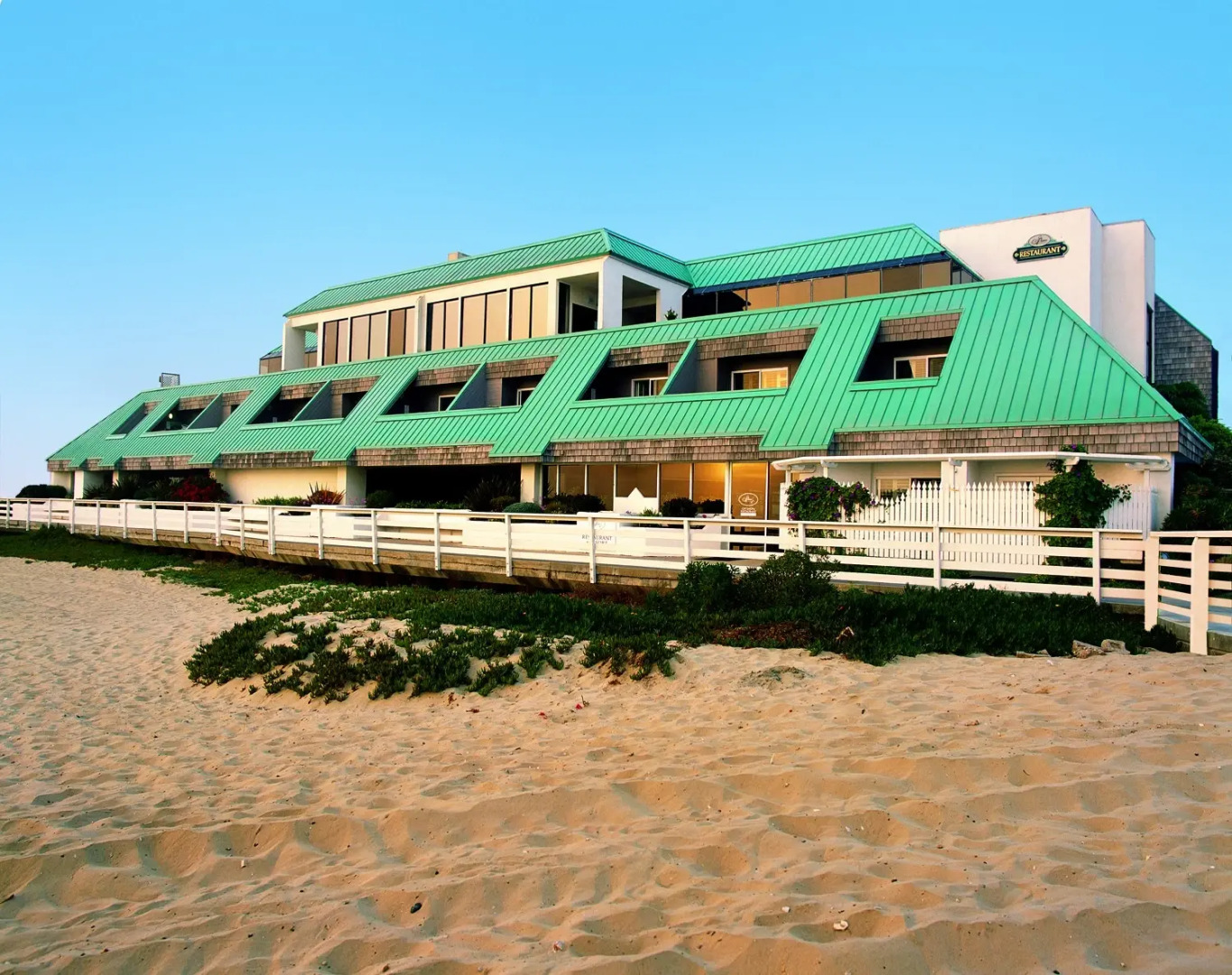 SeaVenture Beach Hotel