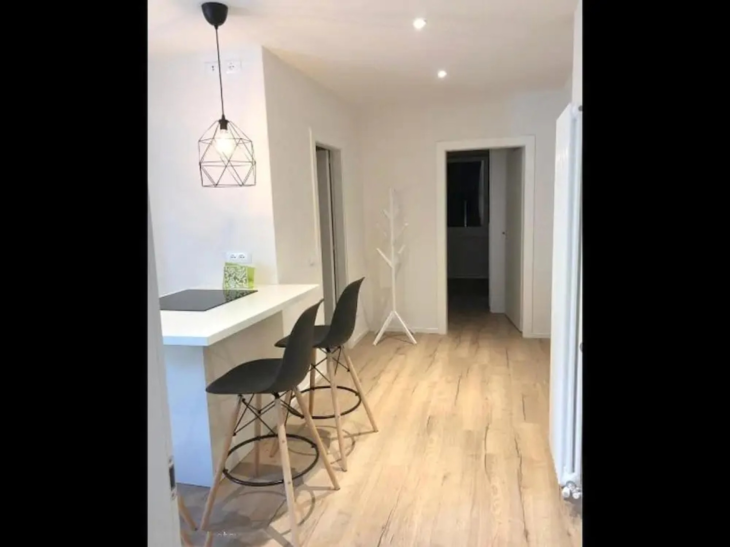 Apartment in the Historic Center of Locca, not far From the Lake