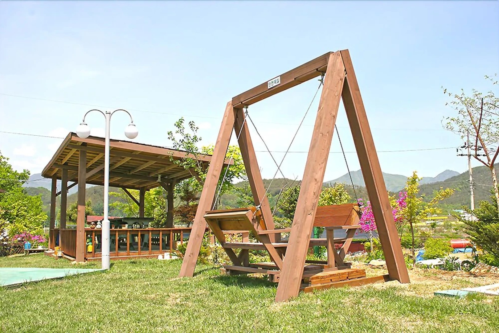 Yangpyeong White Castle Pension