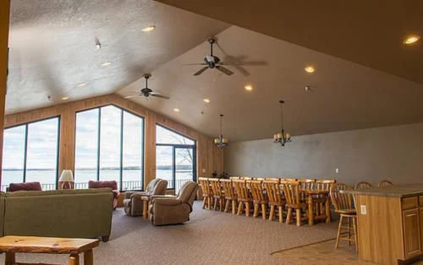 Hiawatha Beach Resort