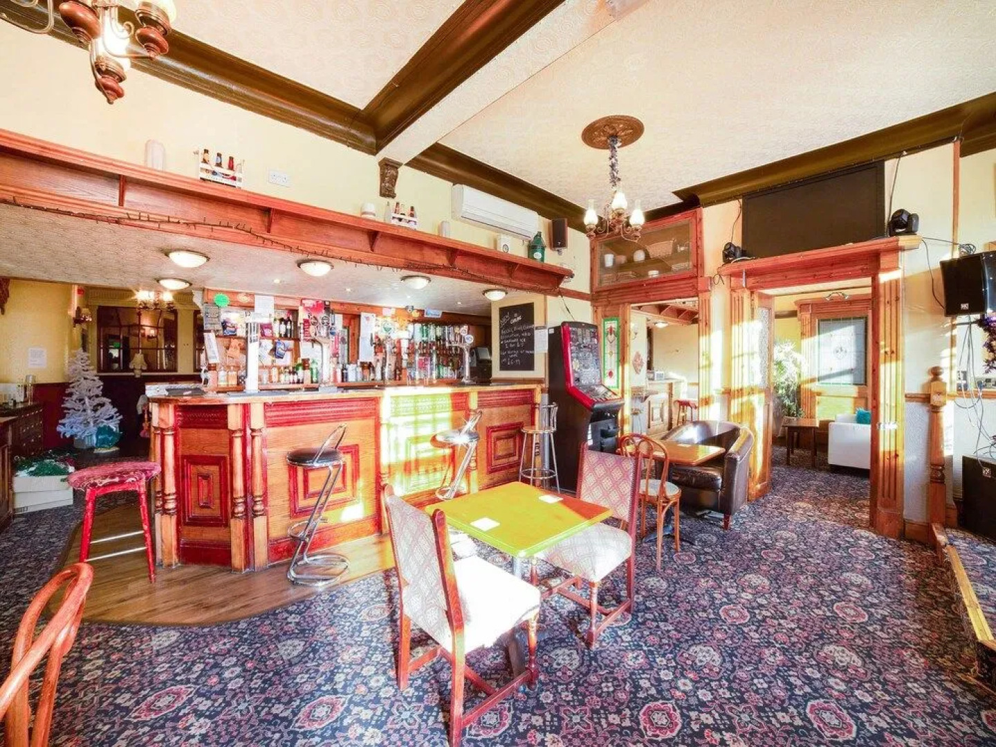 The Sneyd Arms Hotel