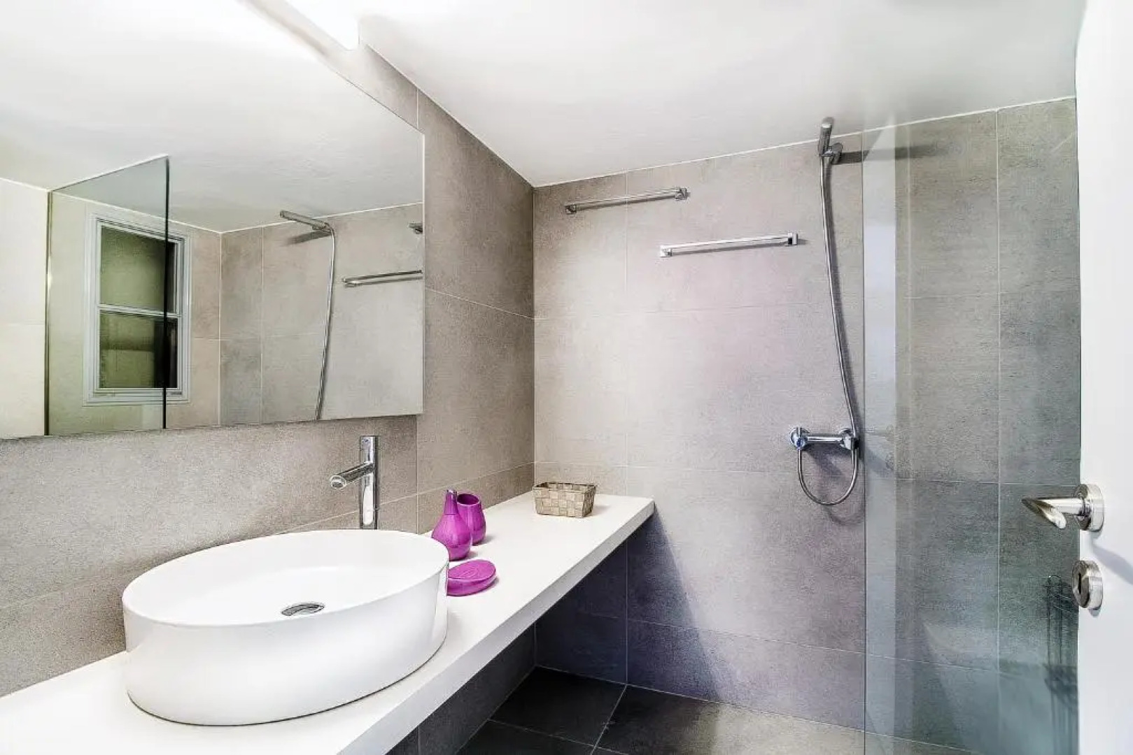 Luxurious 2bedroom flat near Athens center