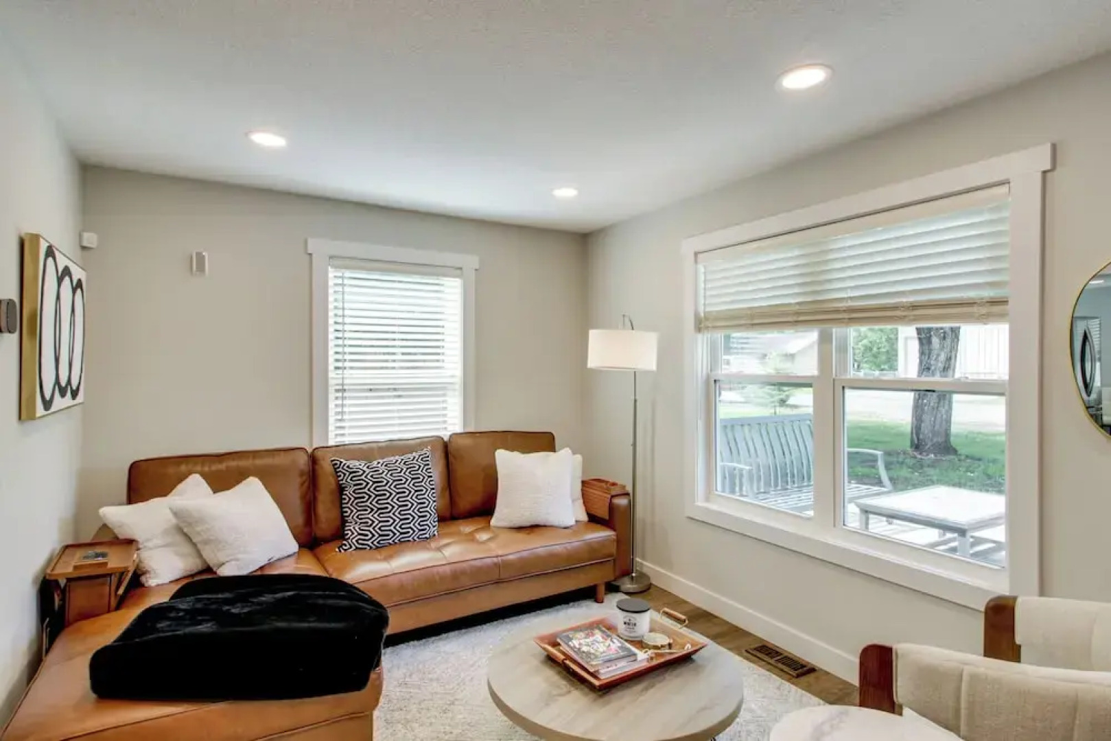 Stylish 'crosby Cottage' - 1 Mi to Serpent Lake!