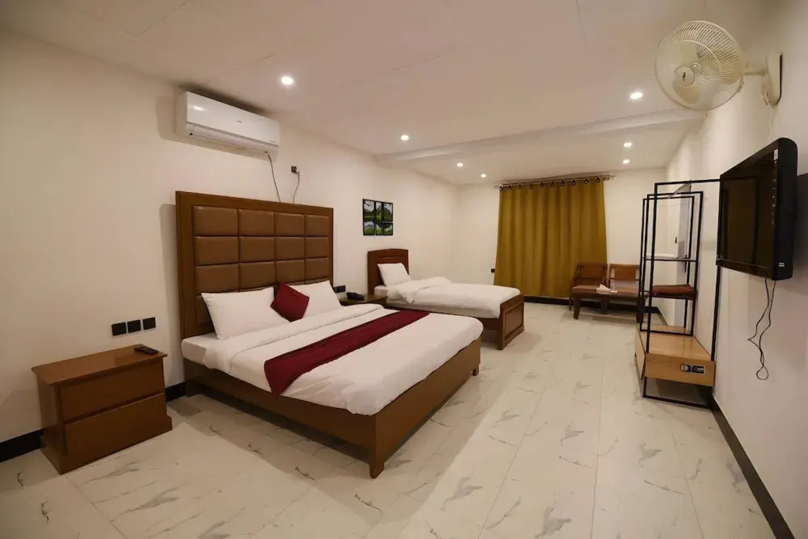 Al Noor Starlet Hotel