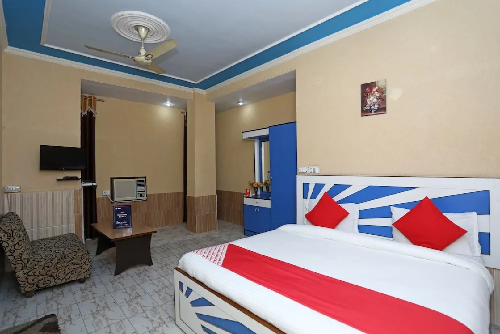 OYO 10444 Vasundhra INN