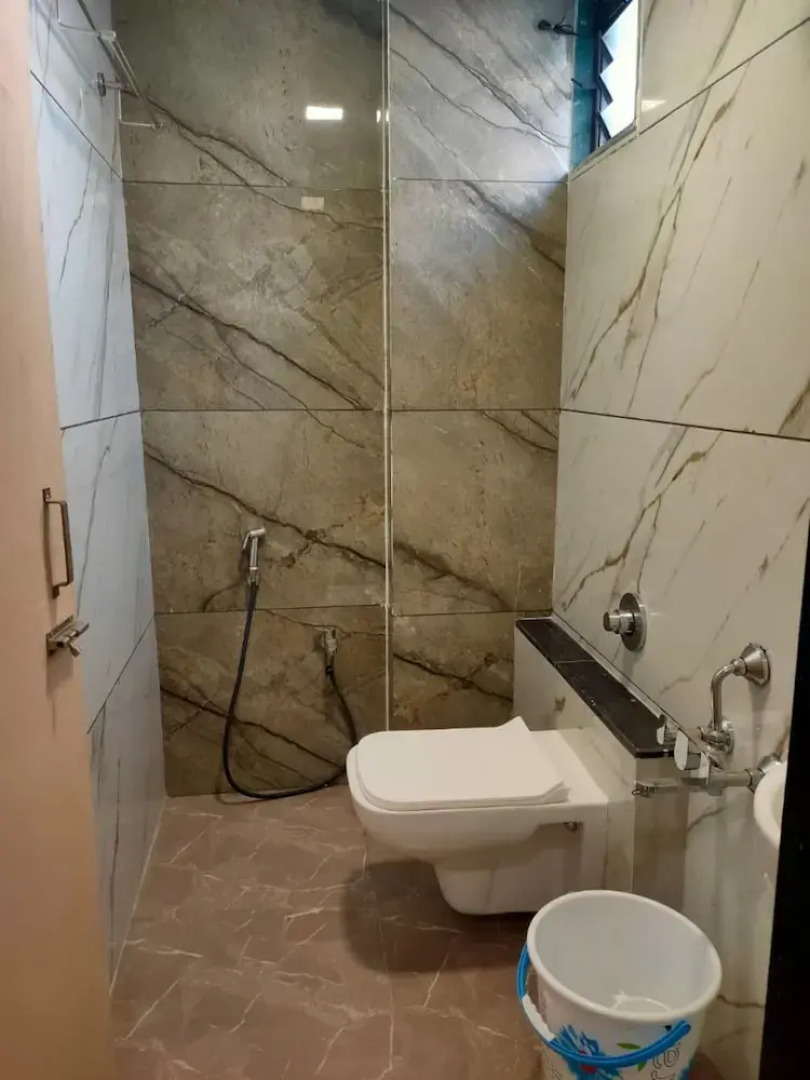 Goroomgo Janata Inn Gujarat