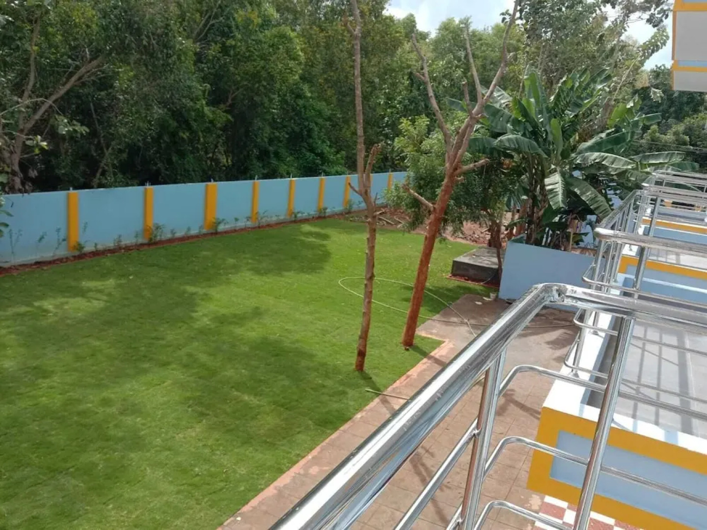 Southern Universal Farm House