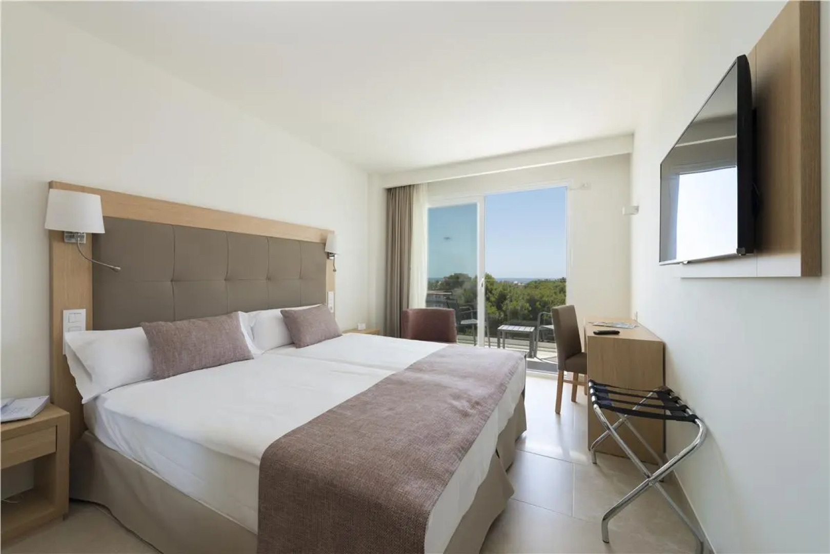 Allsun Hotel Cristobal Colon — Adults Only