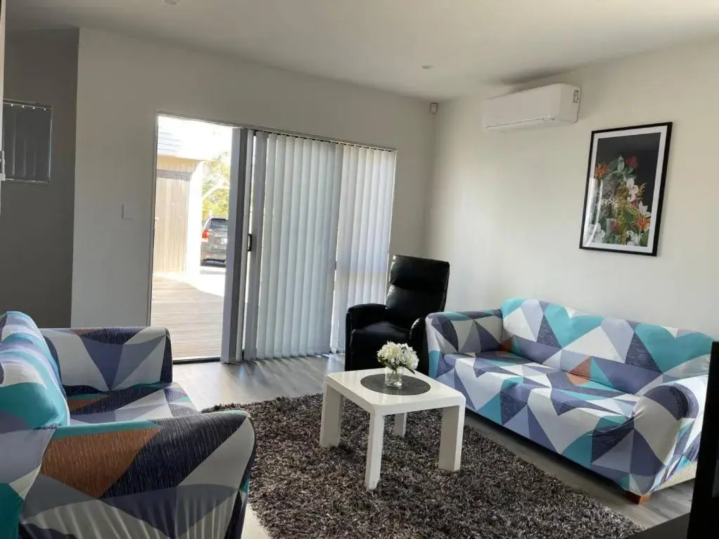 4 bedroom home fully furnished in Papakura, Auckland