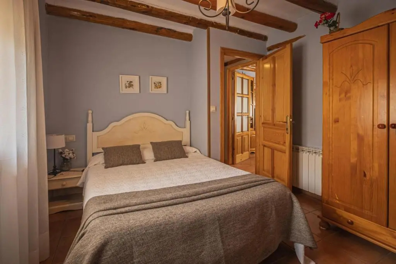 Casas Santos y Tolta