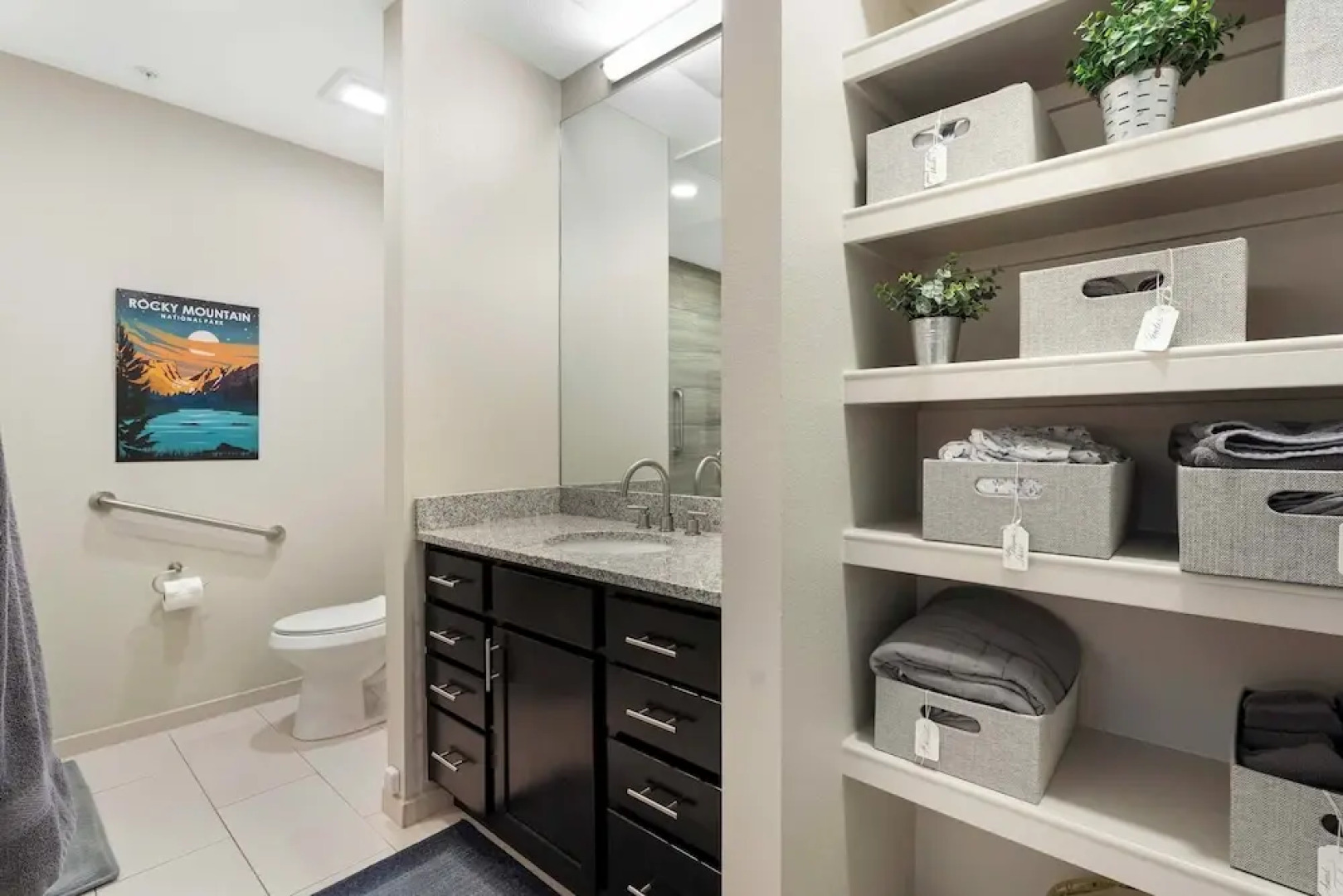 1 Mi to Dtwn: Cozy Retreat in Golden, CO!