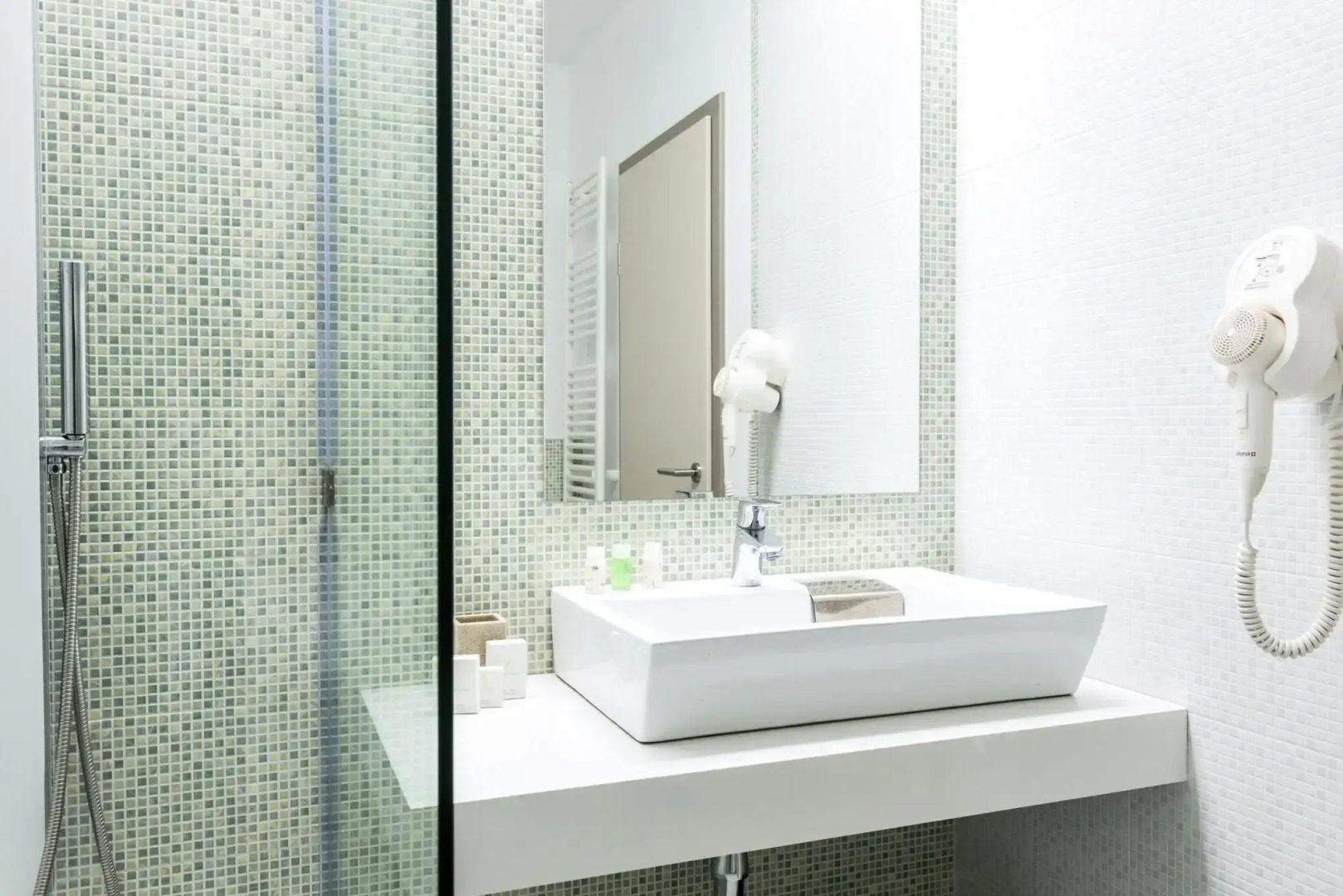 Hotel On Plonge Junior