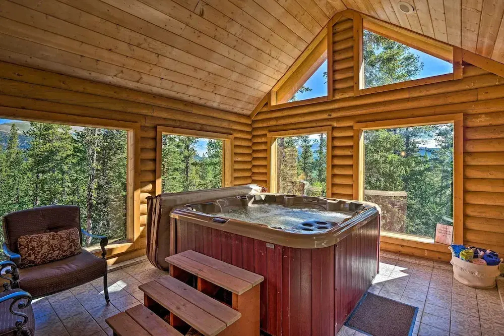 Expansive Alma Cabin w/ Hot Tub & Mountain Views!