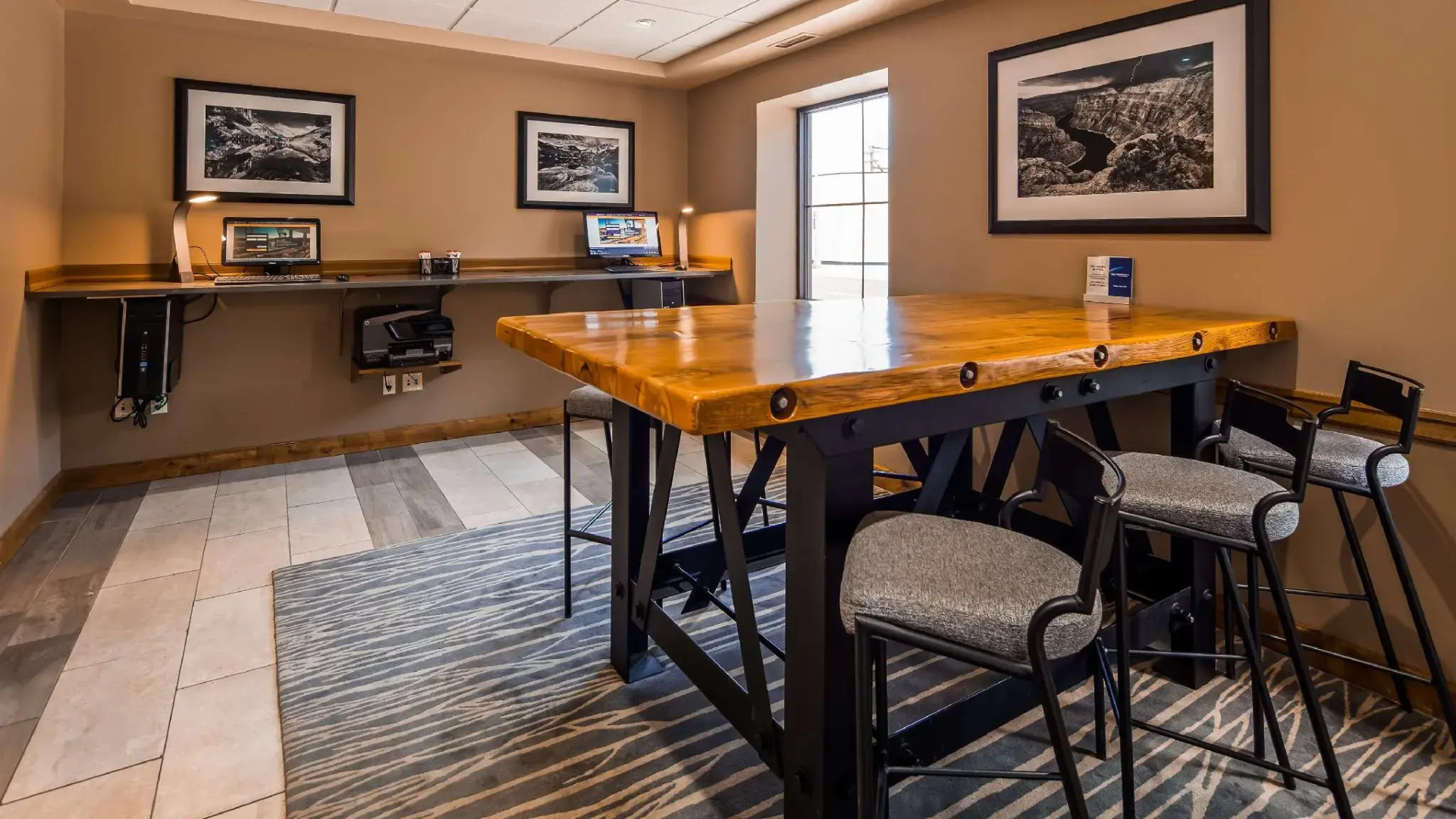 Best Western Plus Clocktower Inn