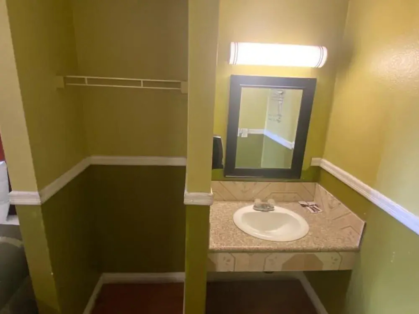 SimpleStay Suites - San Bernardino