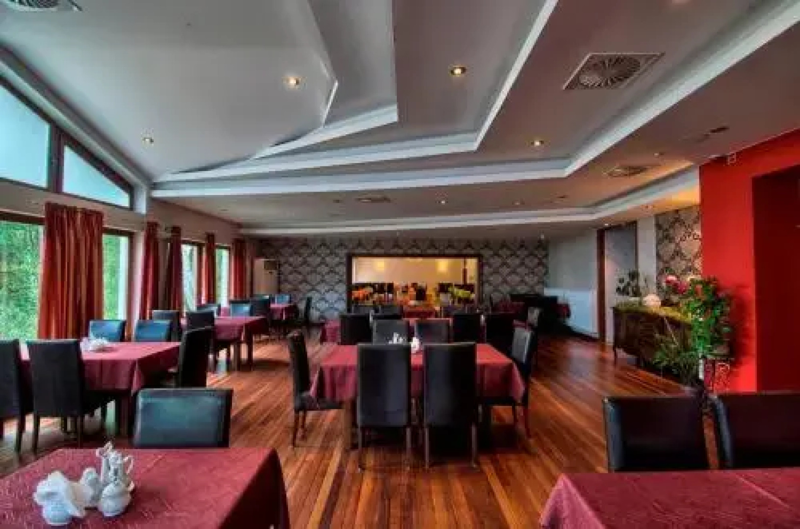 Zajazd u Beaty i Violetty