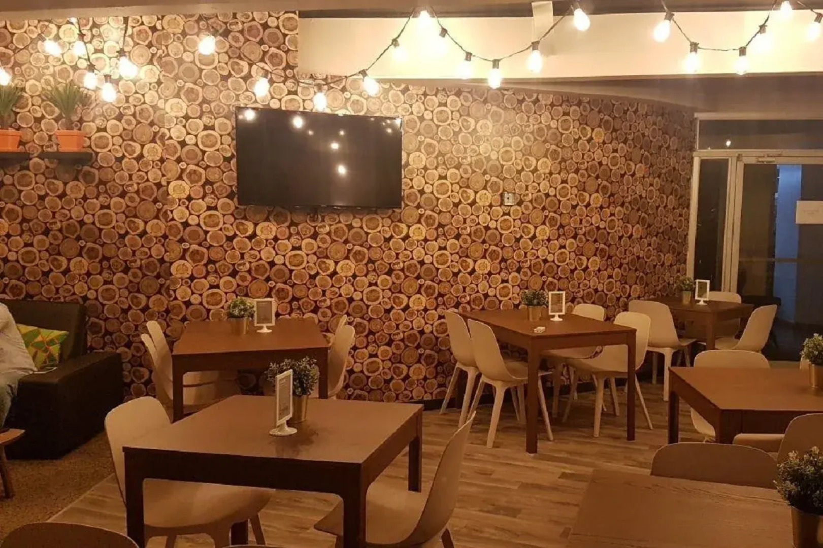 The City Inn Hotel & Casino