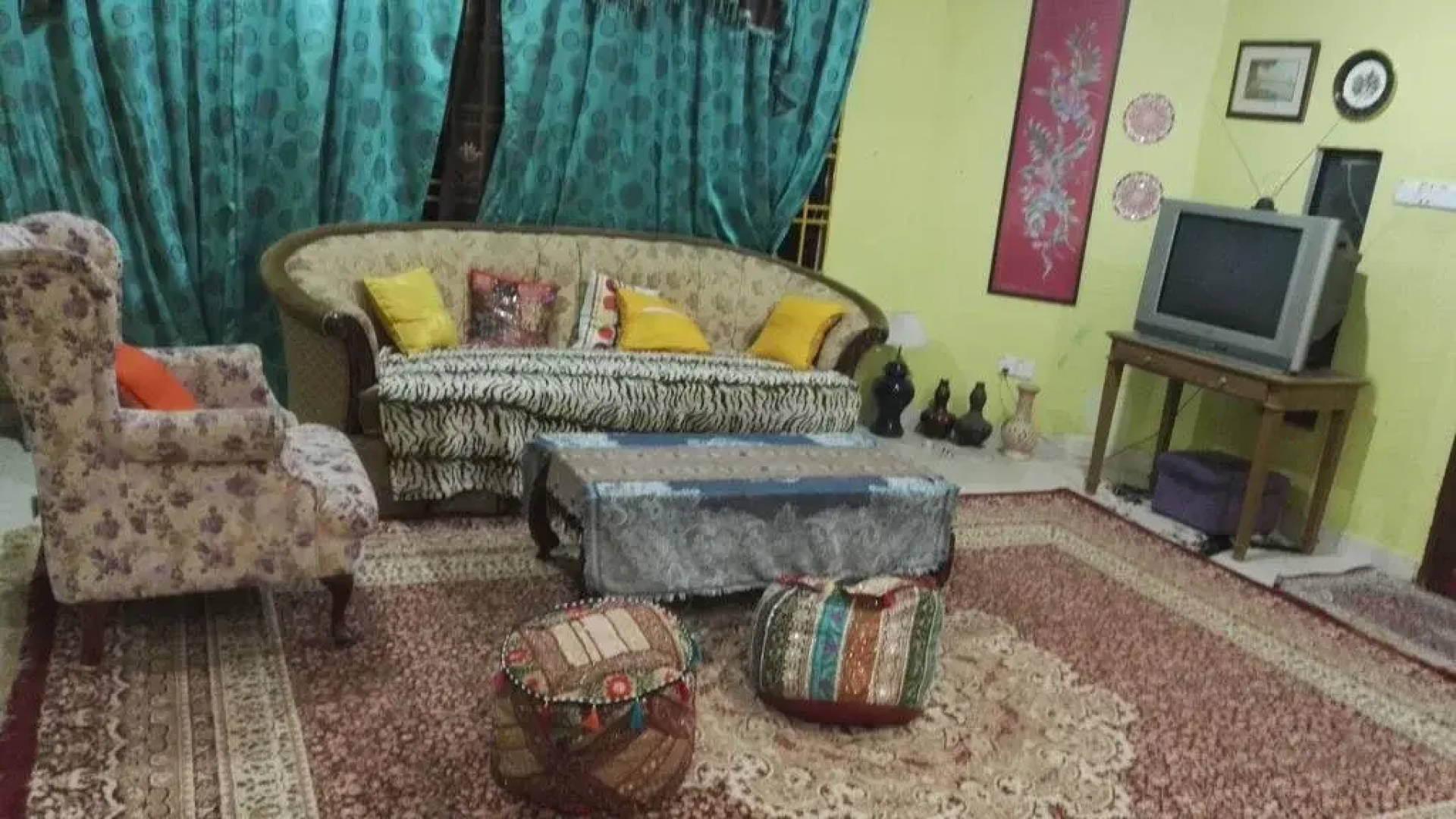 Nur Ainur Inn