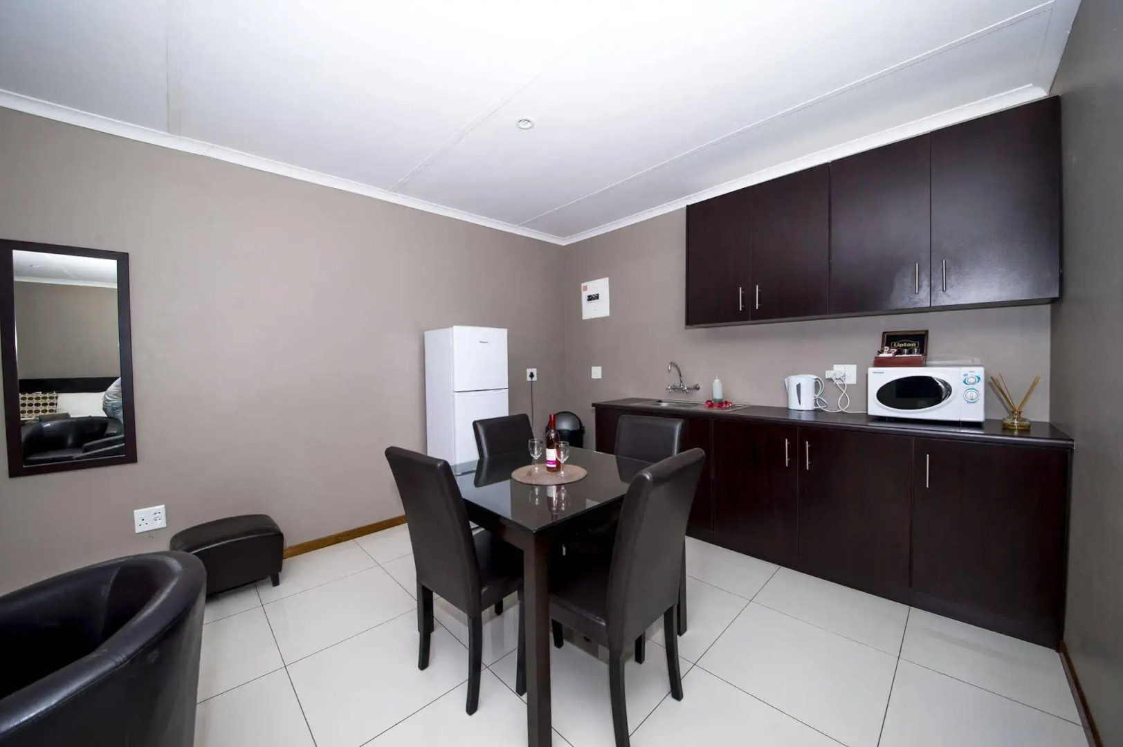 Kleinplasie Guesthouse