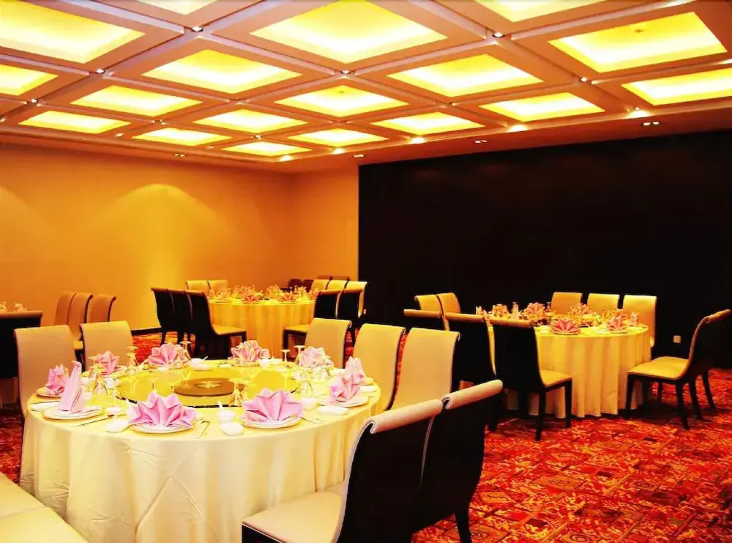 Xiangming Holiday Hotel