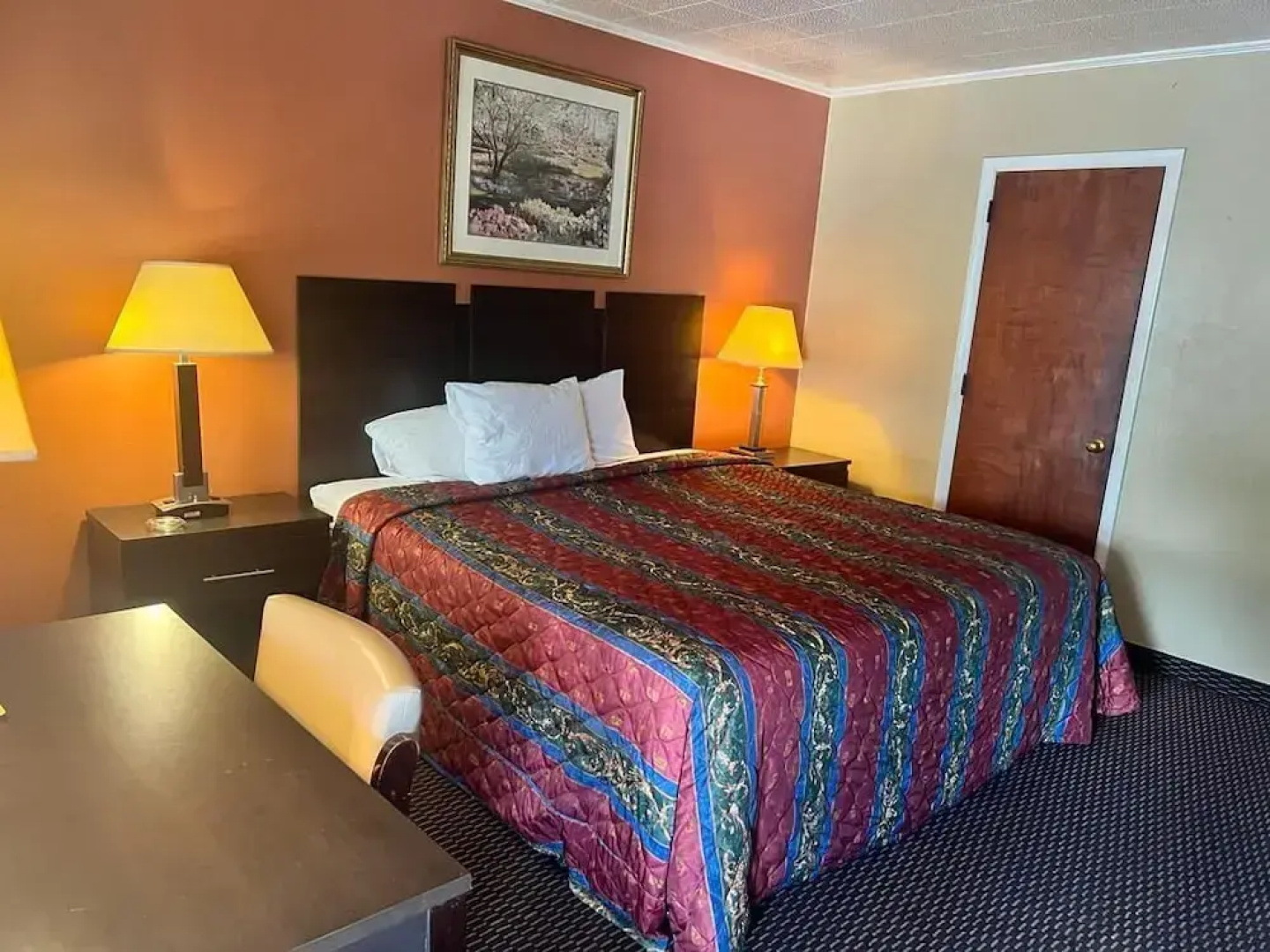 Budget Host Mel-Dor Motel