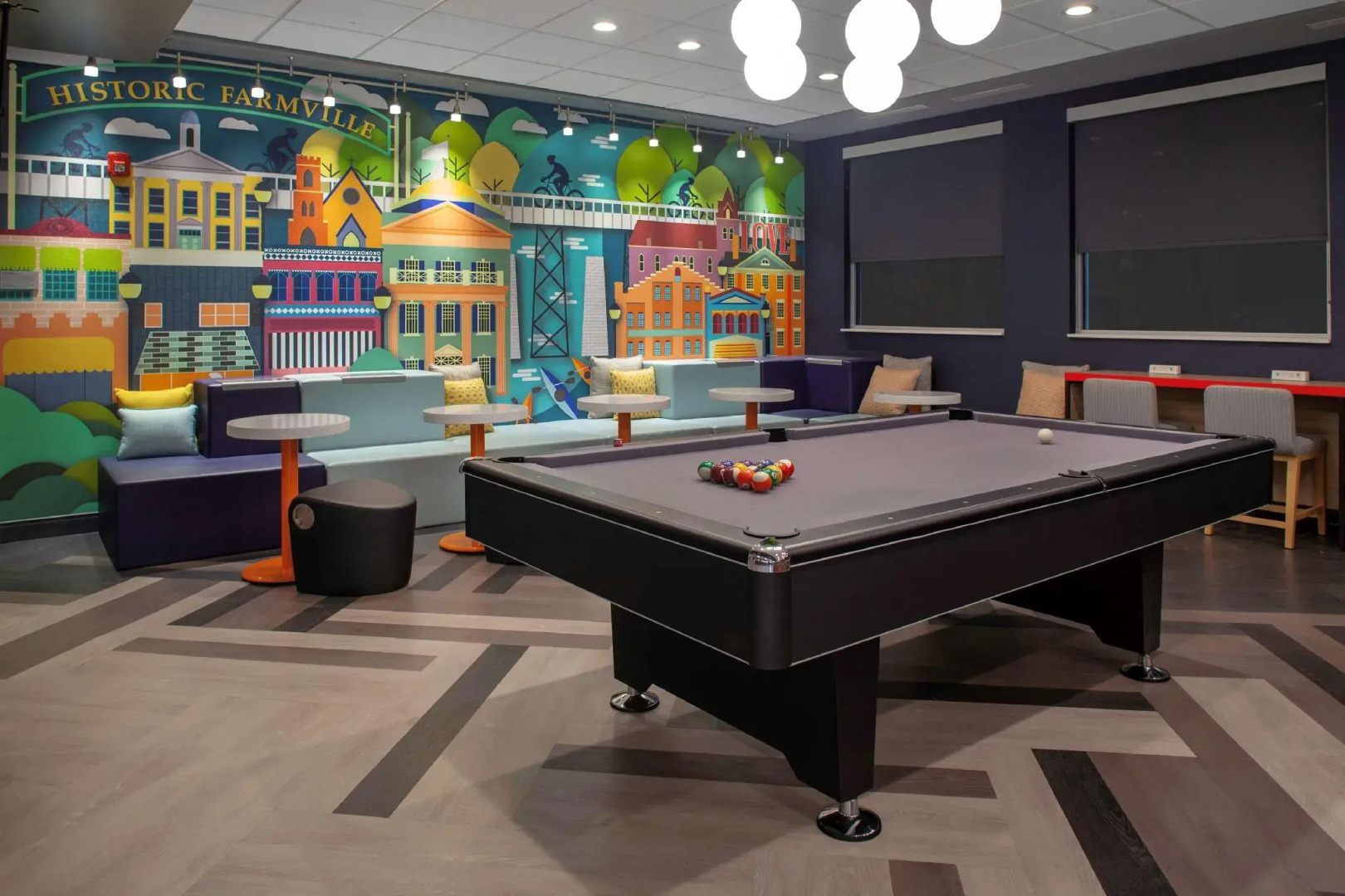 Tru by Hilton Farmville