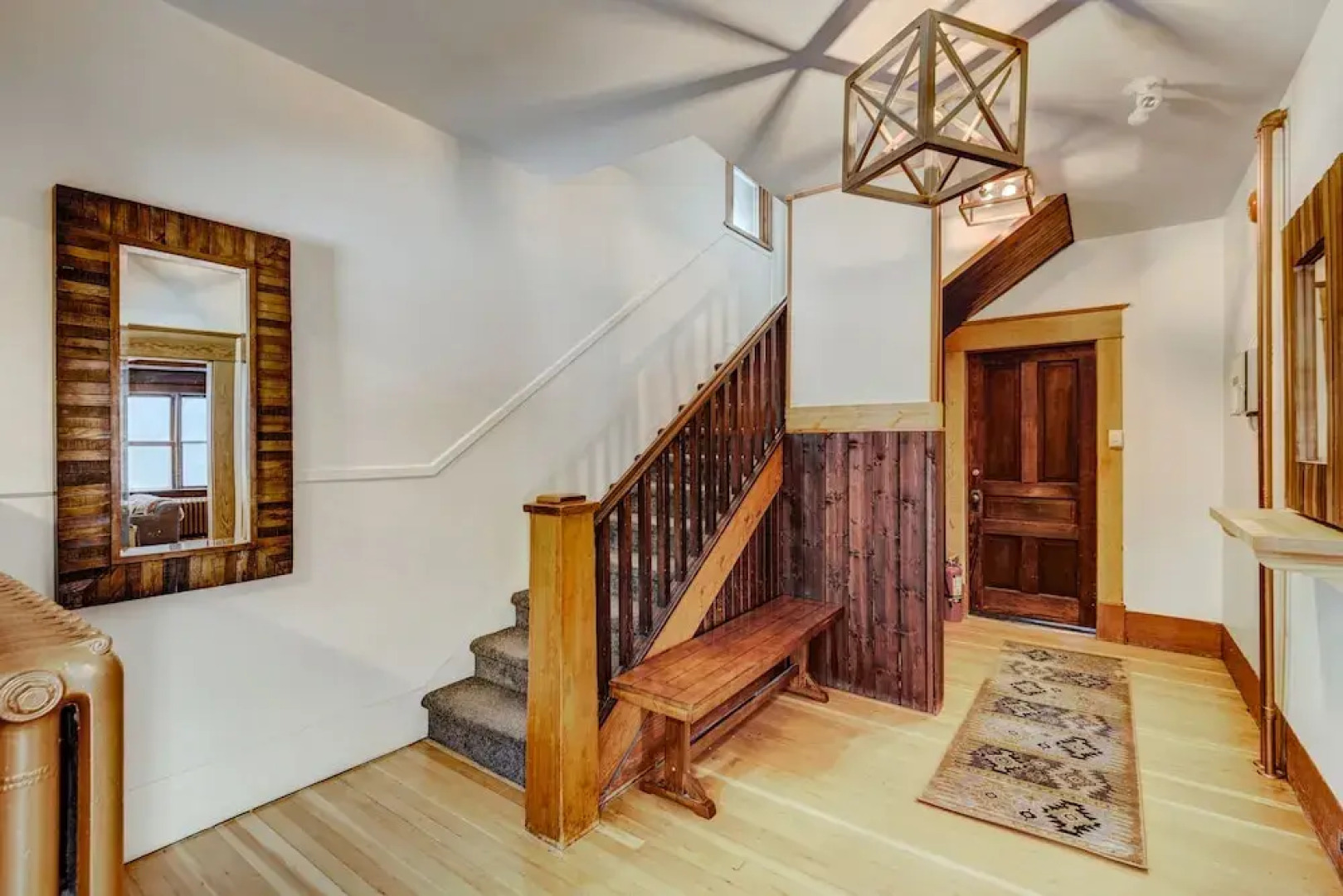 Rocky Mountain Retreat- Enormous House Sleeps 23