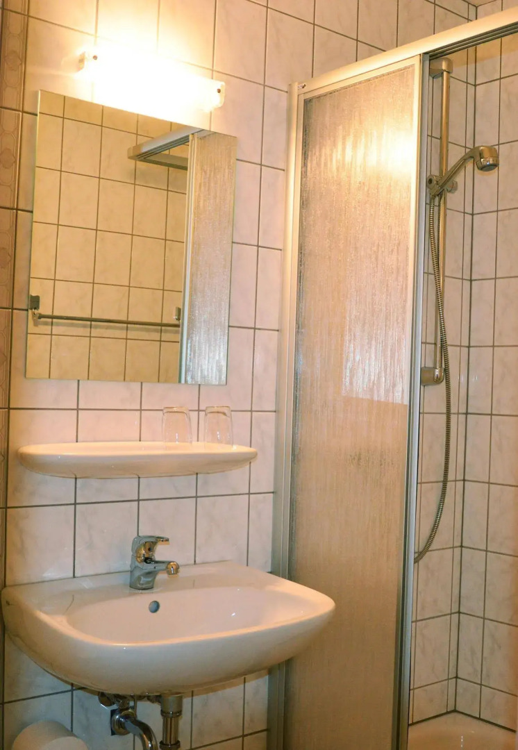 Hotel Restaurant Zur Hallenburg