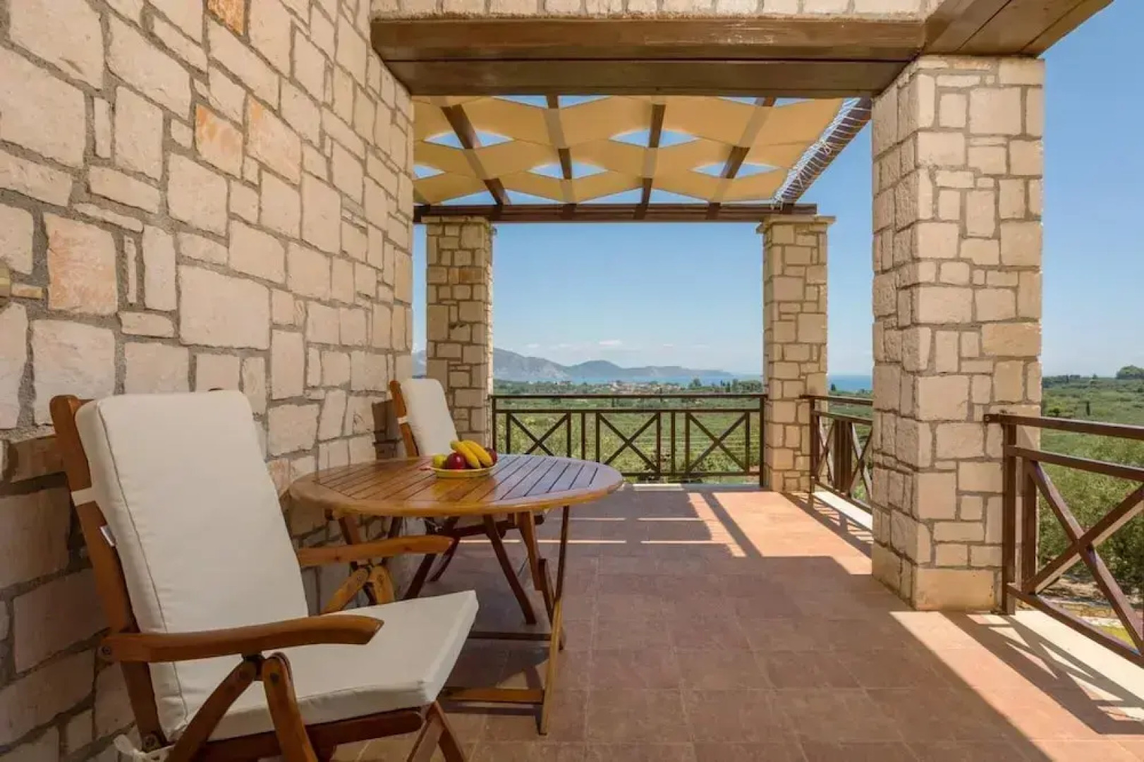 Paradise Home - On the Hill - Paradise Home - On the Hill