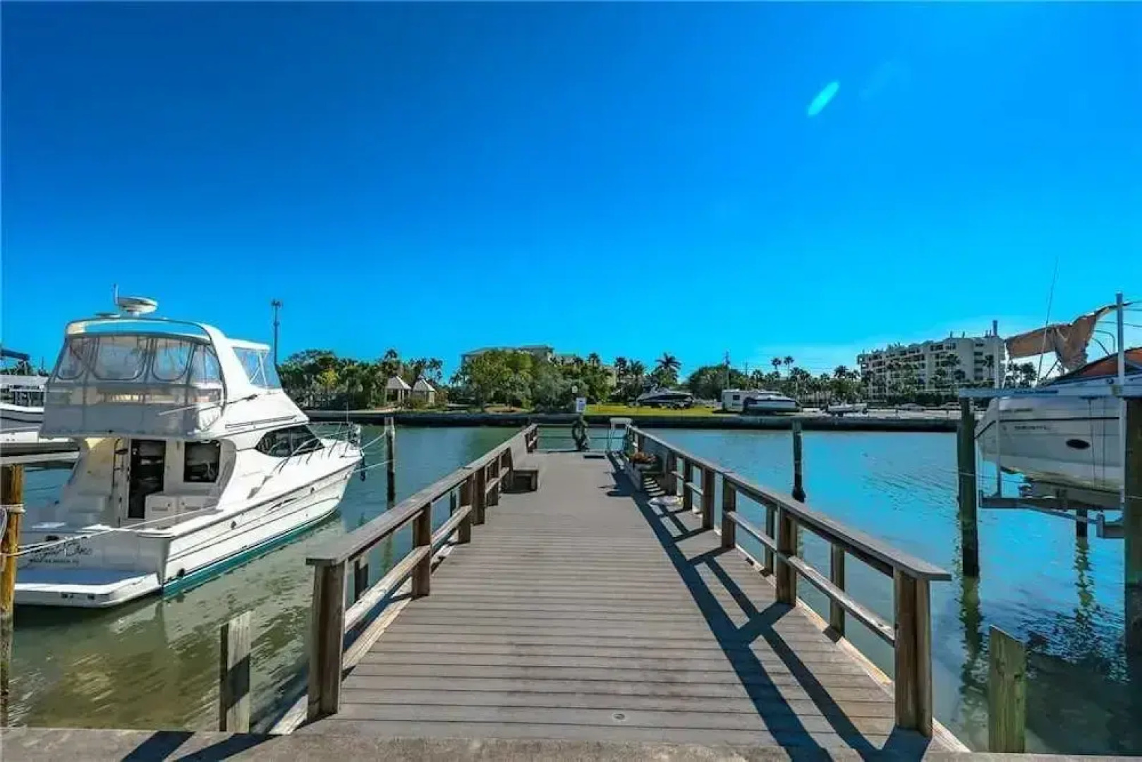 Madeira Beach Yacht Club 151h