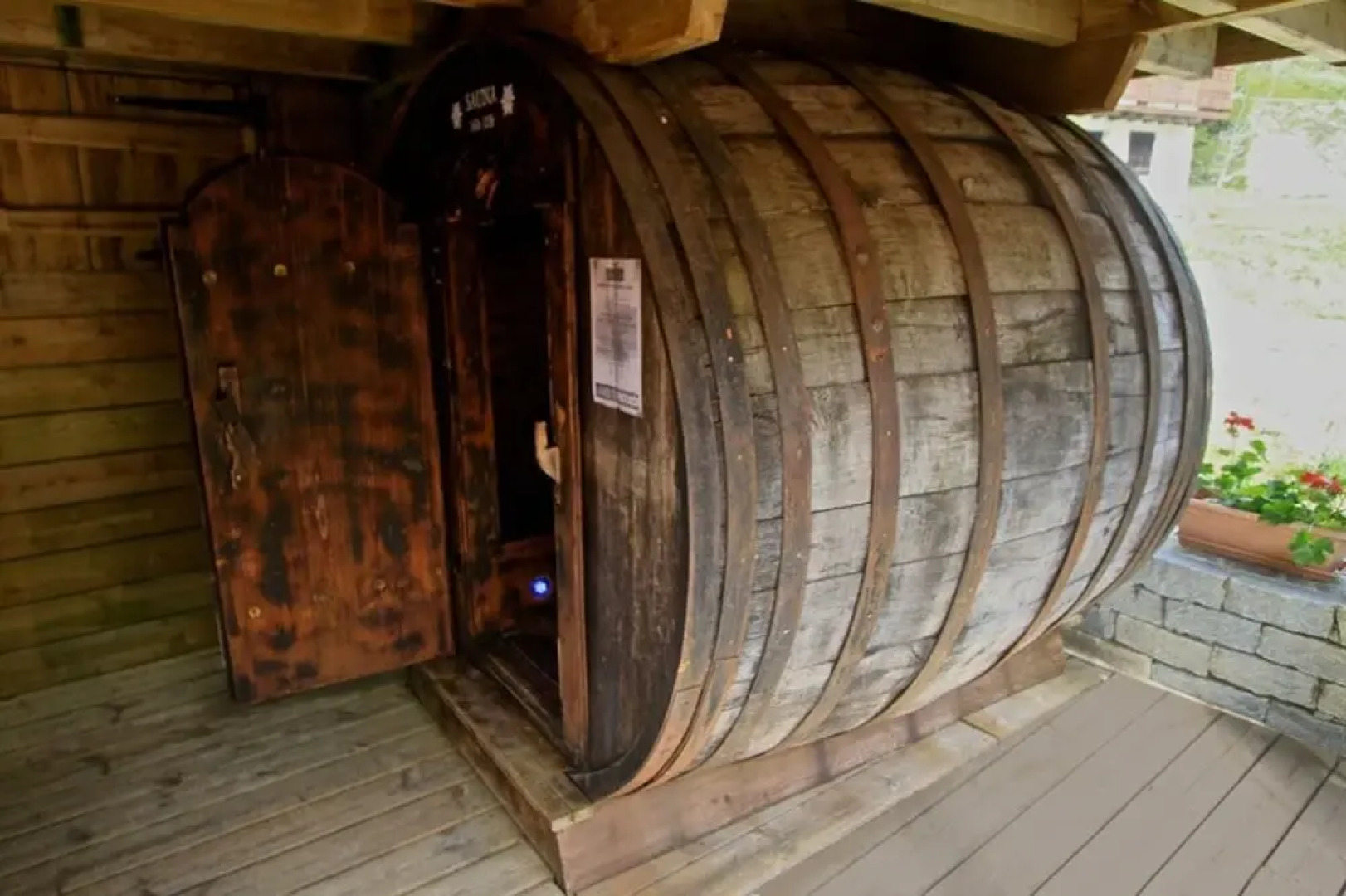 Chalet With 5 Rooms in Montriond, With Wonderful Mountain View, Furnis