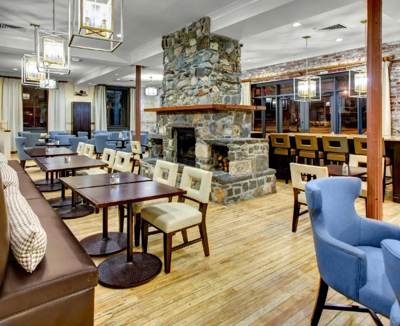 Staybridge Suites Savannah Historic District by IHG