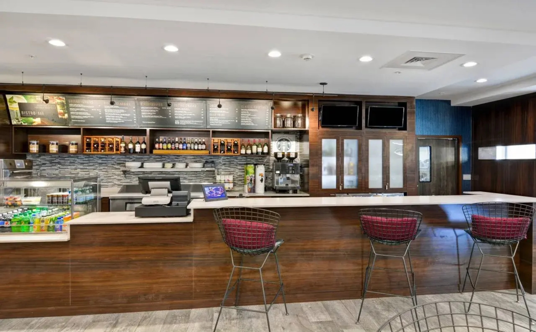 Courtyard by Marriott Long Island Islip/Courthouse Complex