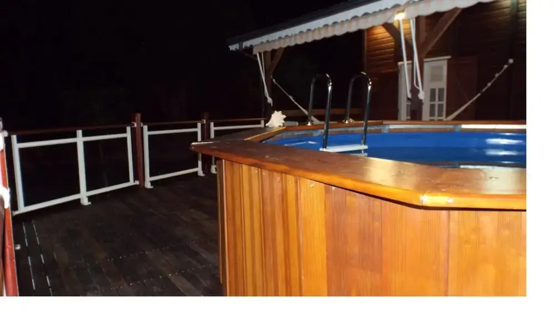 Villa With 2 Bedrooms in Pointe Noire, With Wonderful sea View, Privat