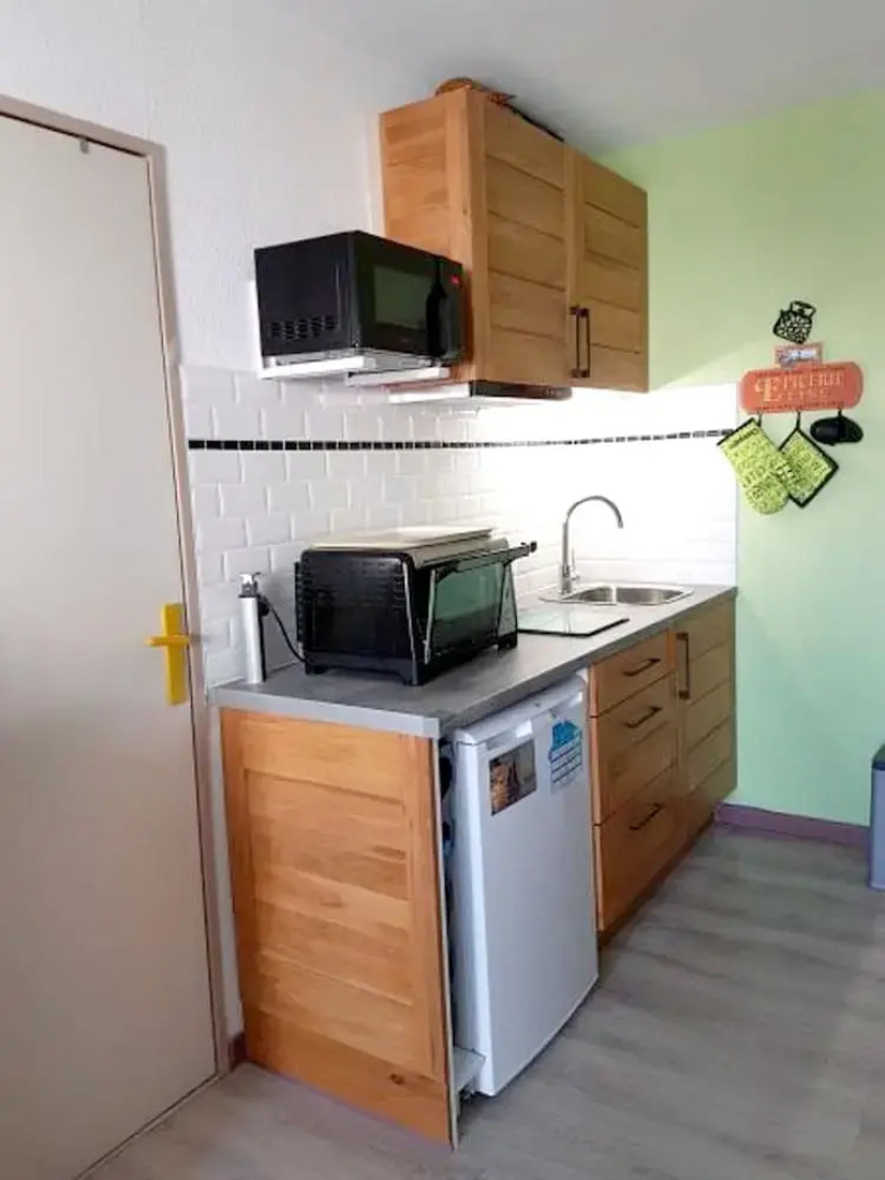 Apartment With one Bedroom in Sète, With Wonderful sea View, Private P