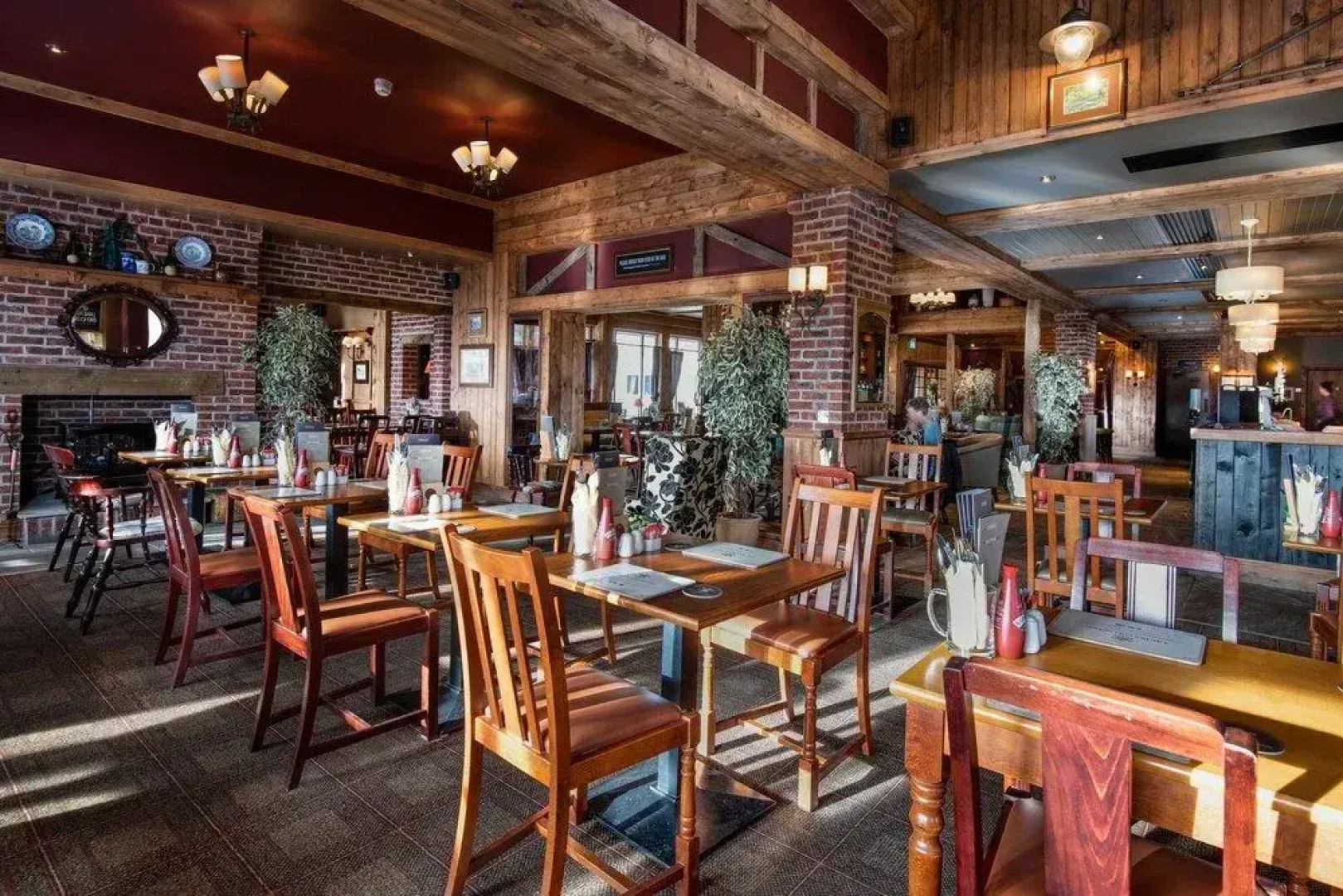 The Hog's Head Inn - The Inn Collection Group