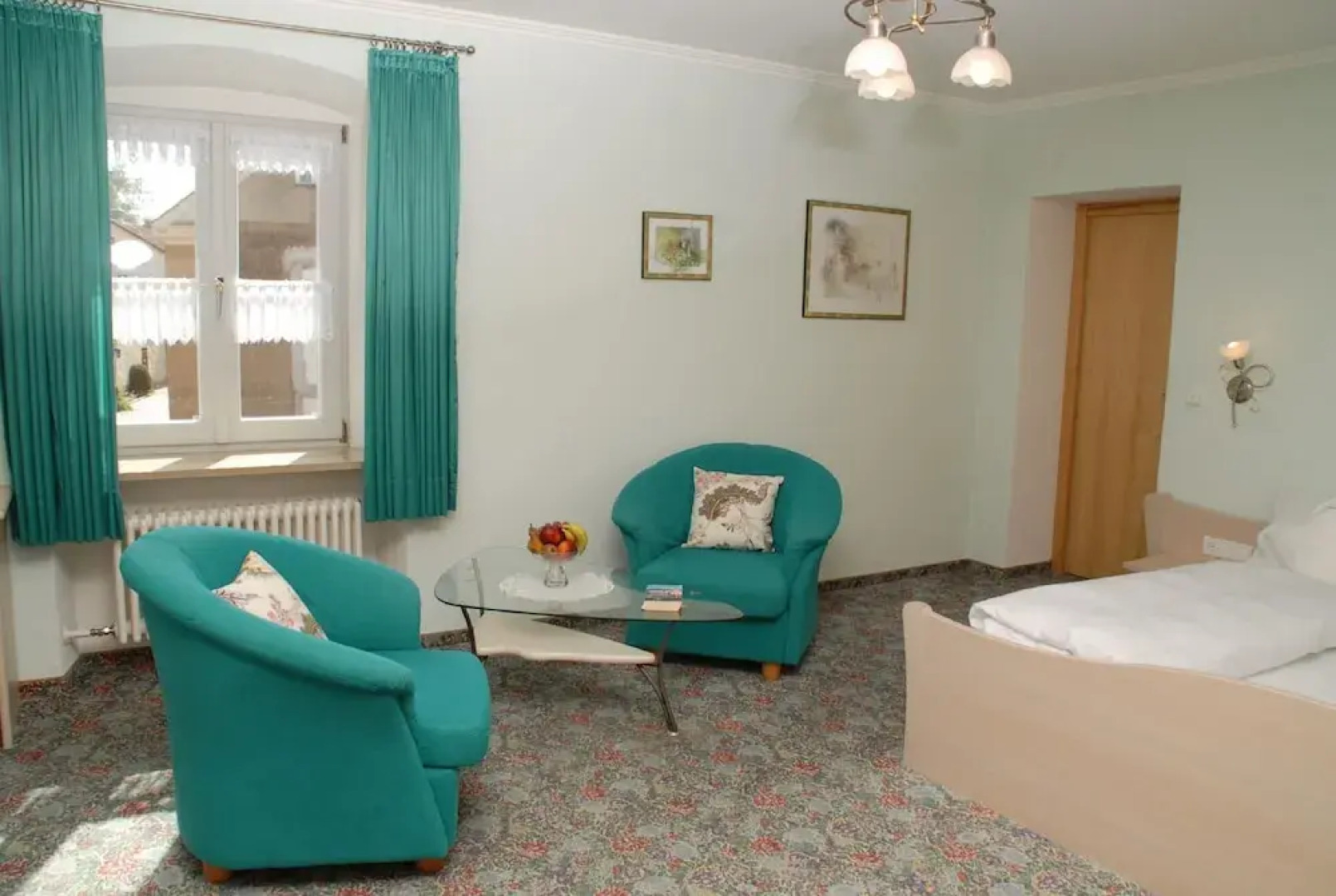 Hotel zur Krone GmbH