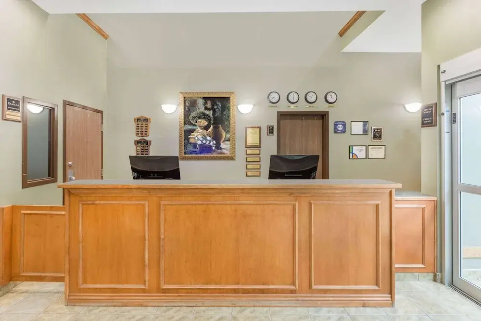 Ramada Clairmont/Grande Prairie