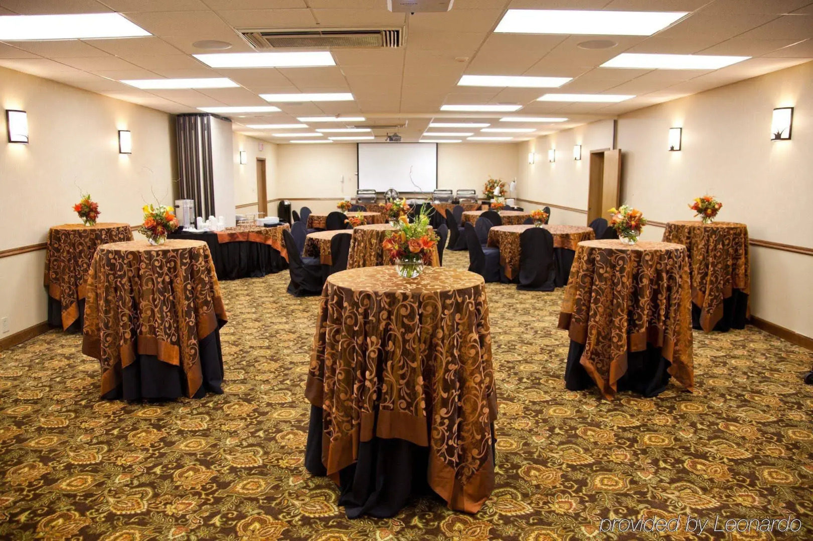 Country Inn & Suites by Radisson, Woodbury, MN