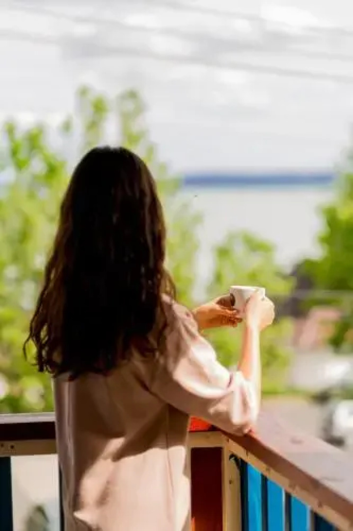 Fészek -Étel és Hotel-