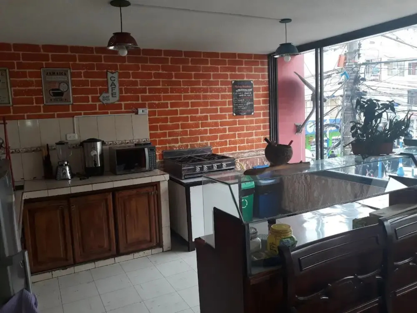 Flying Donkey Hostal - Hostel