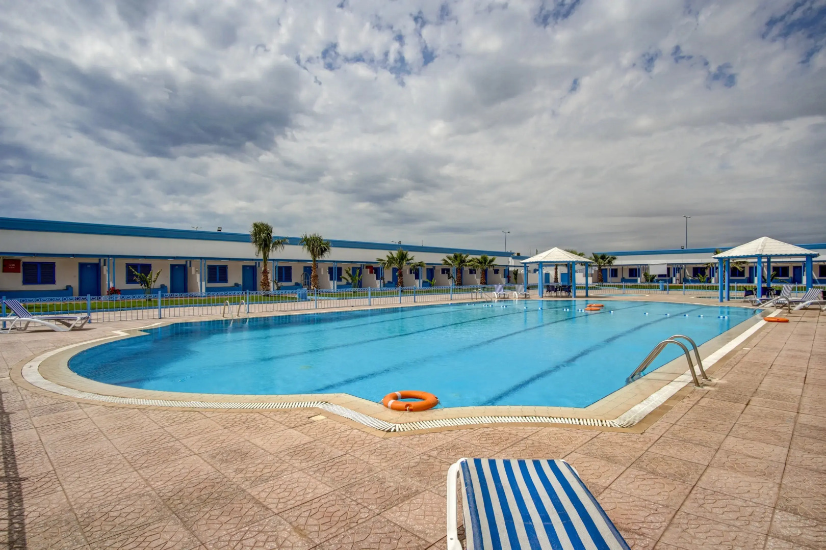 OYO 242 Al Ahlam Resort Al Leith