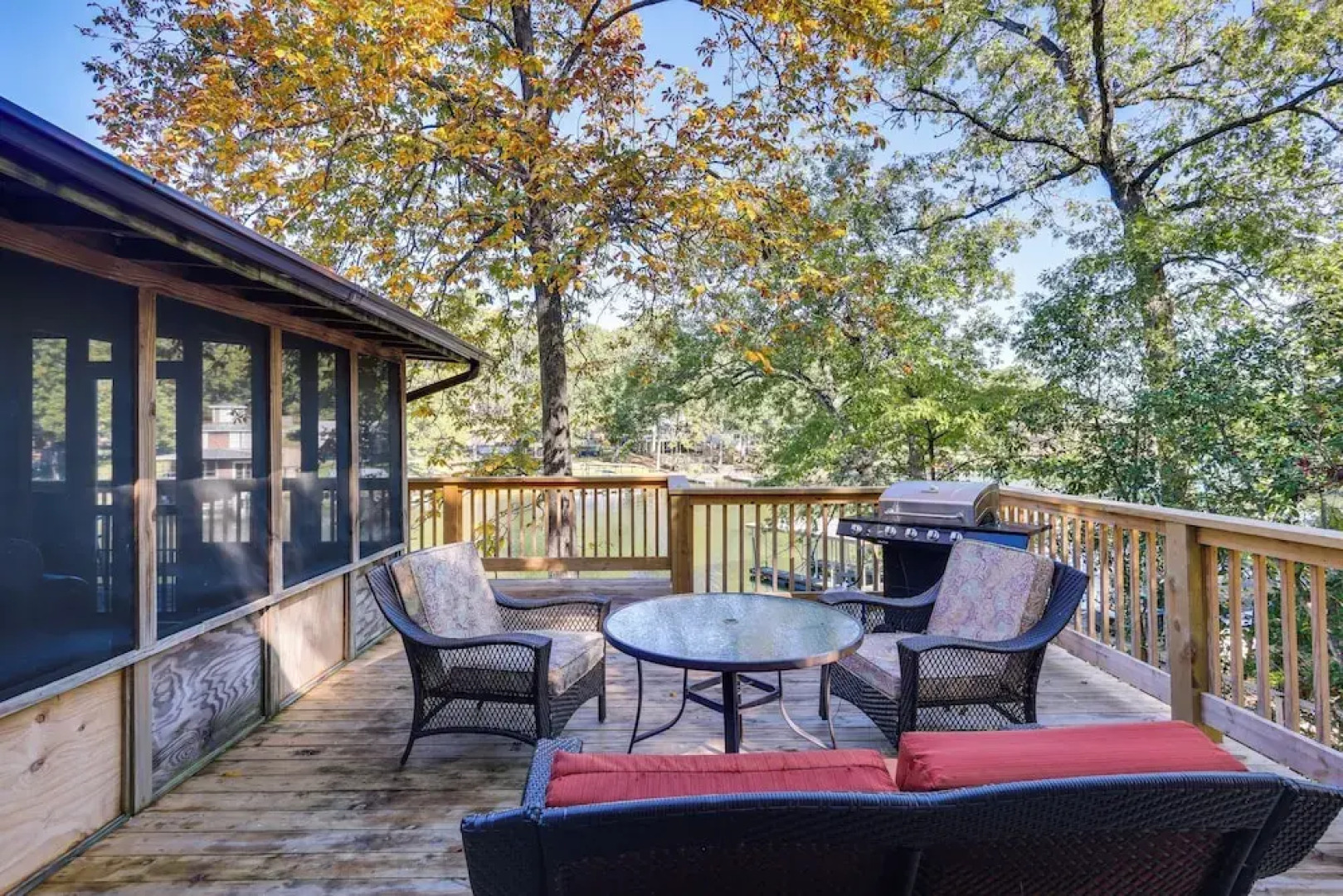Private Dock & Deck: Lakefront Hot Springs Home!