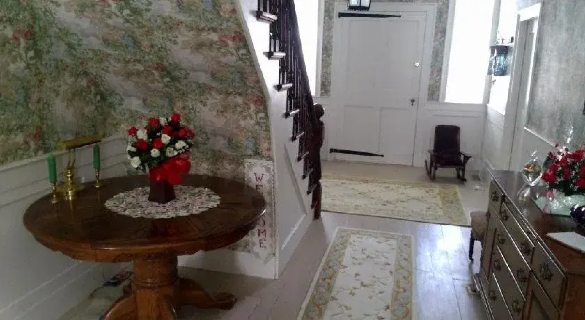 The 1810 Juliand House Bed & Breakfast