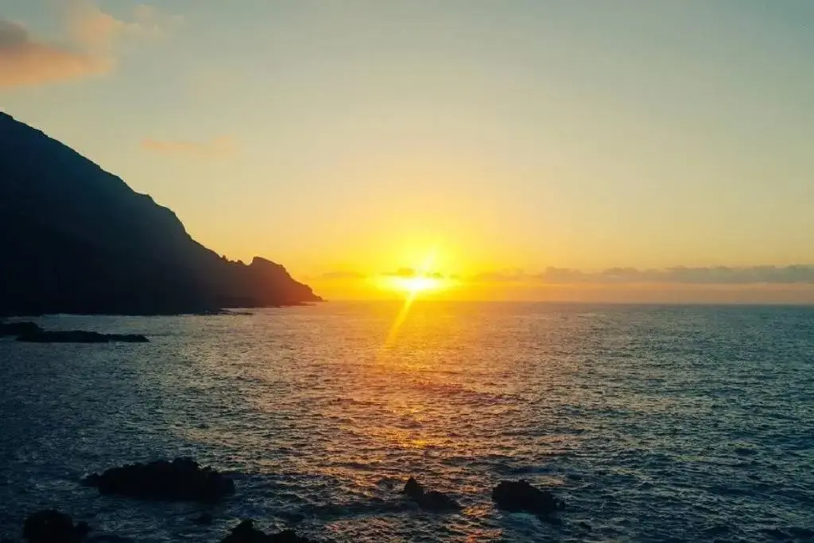 Primera línea en piscinas naturales.