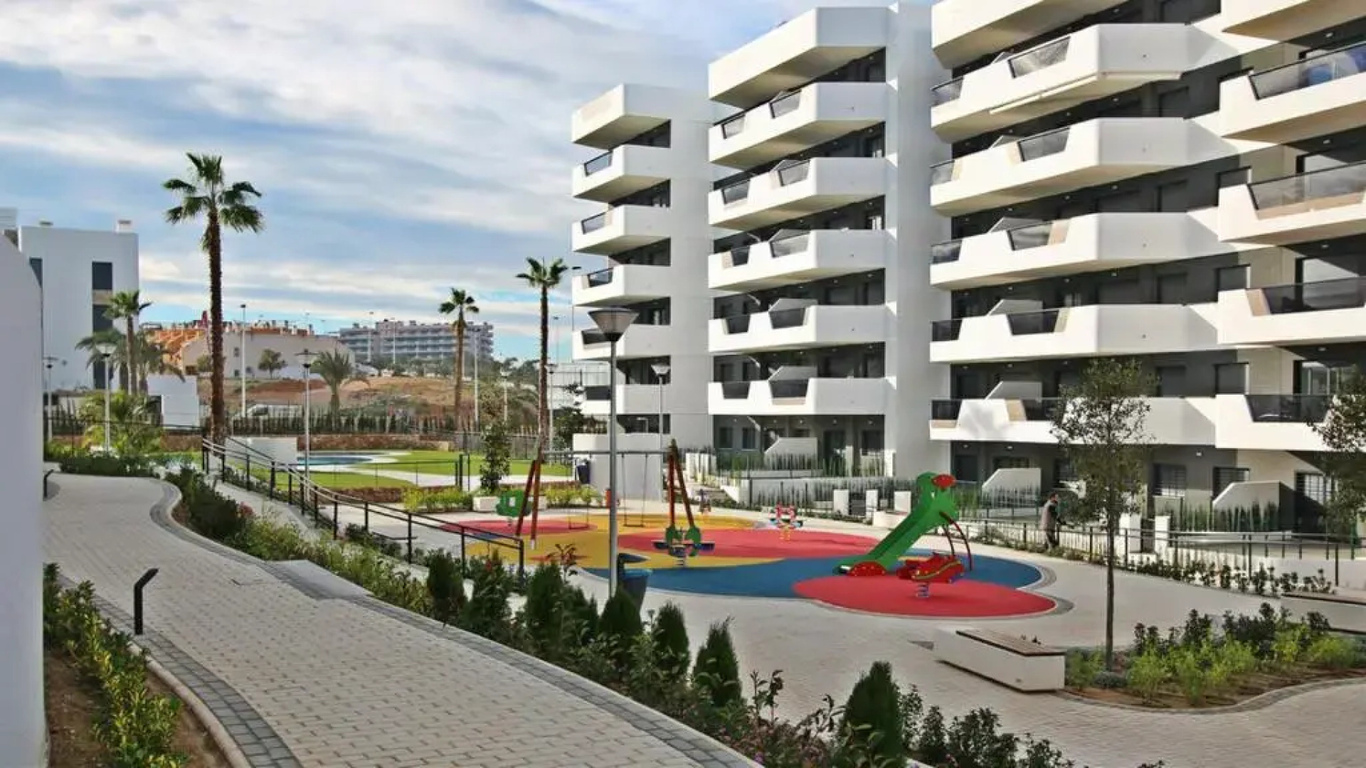 Arenales Playa 93 by Bravos Club