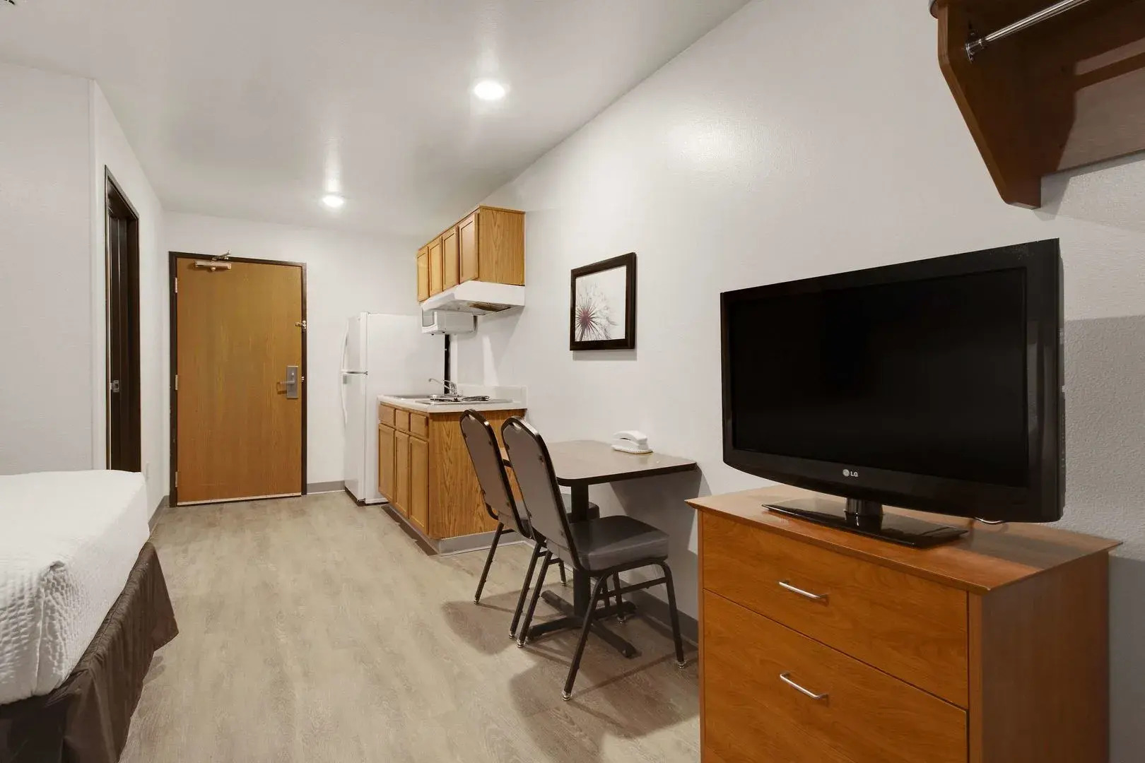 WoodSpring Suites Conroe