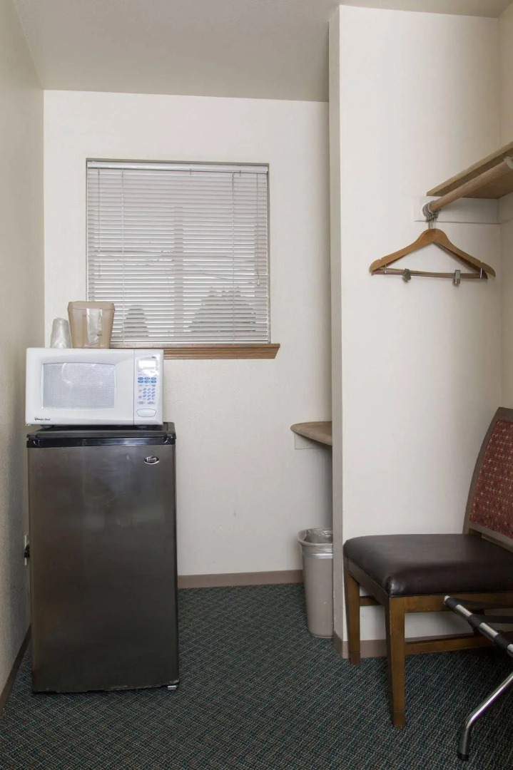 The Royal Victorian Motel