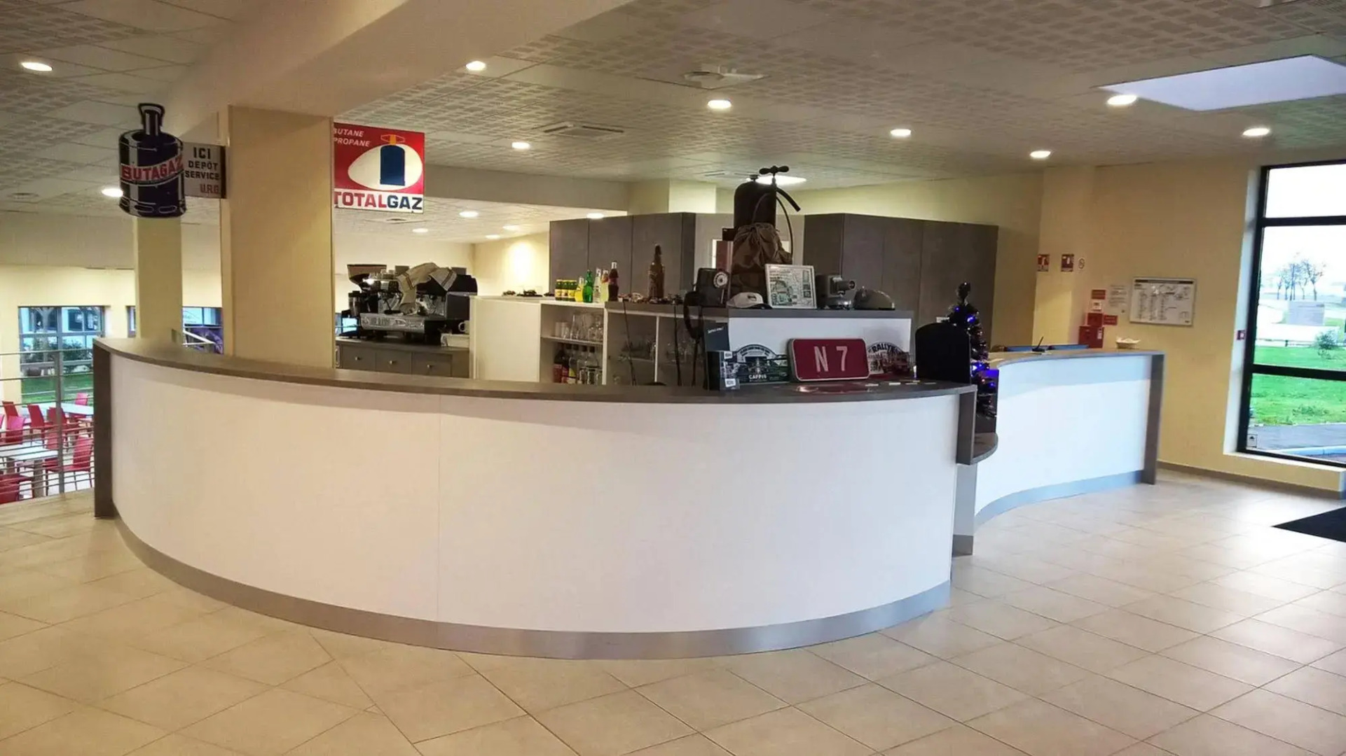 Brit Hotel Montargis